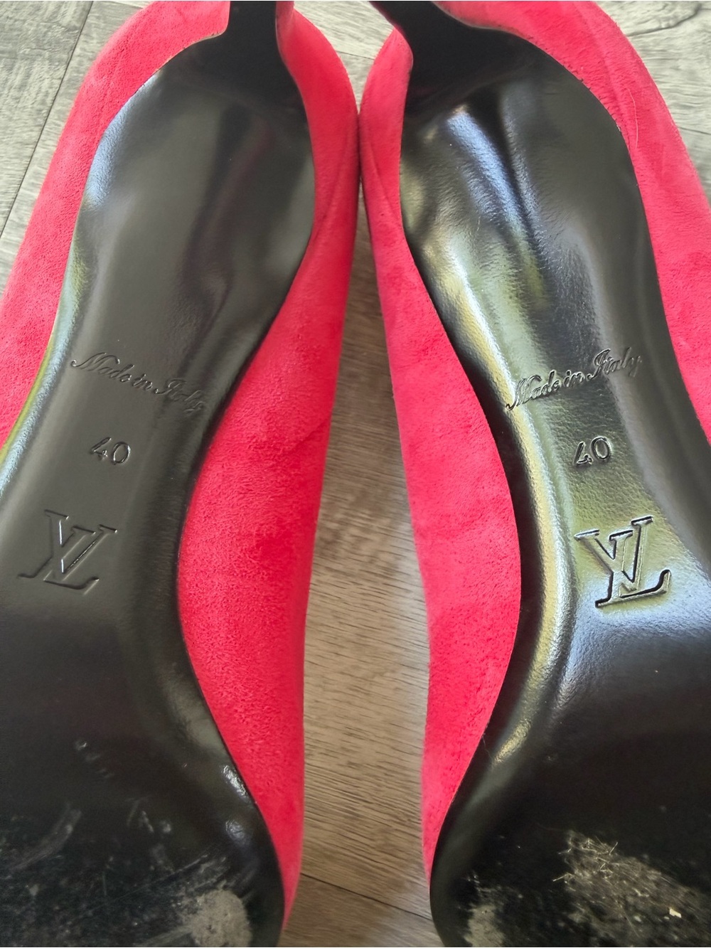 Louis Vuitton Pink Suede Pointed-Toe Heels with Crystal LV Emblem - Picture 10 of 14